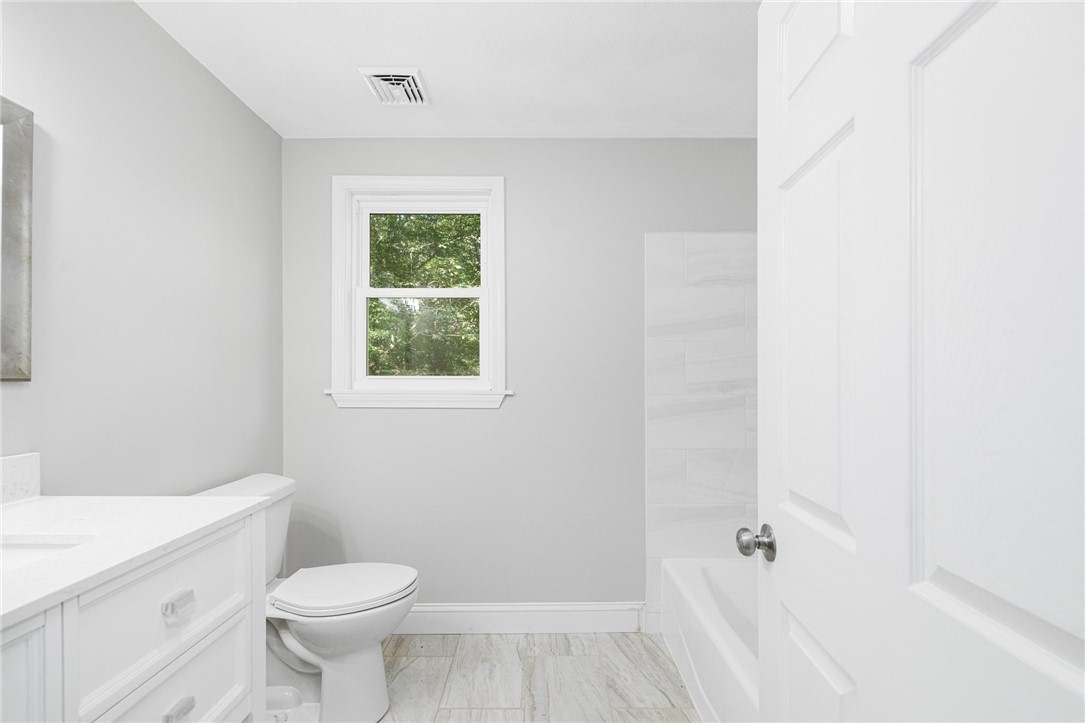 118 Woodville Alton Road