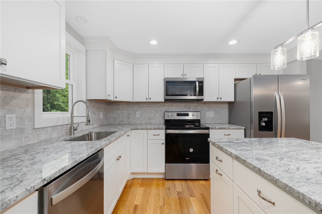 118 Woodville Alton Road