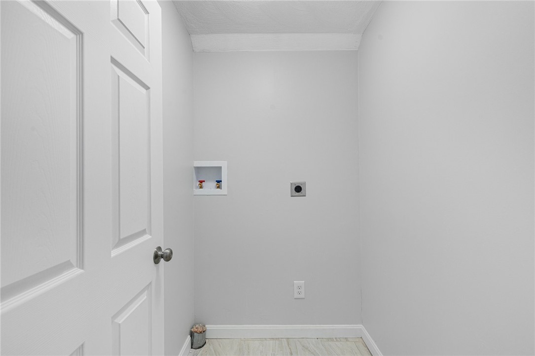 118 Woodville Alton Road