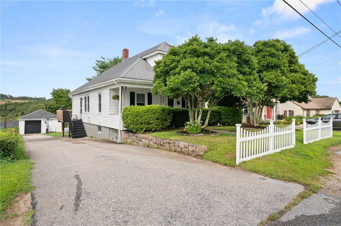 20 Batterson Avenue