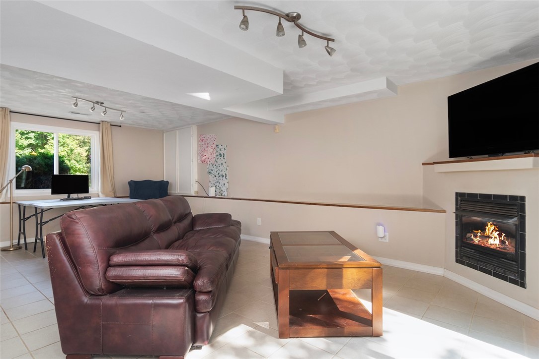 11 Hunts River Court