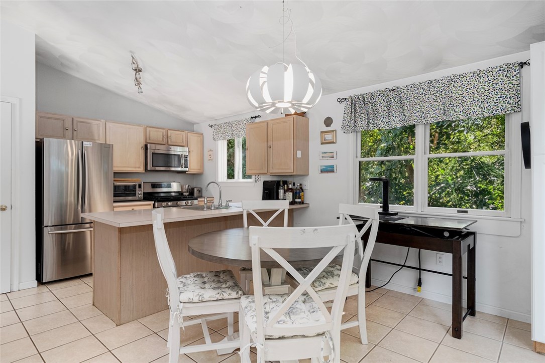 11 Hunts River Court