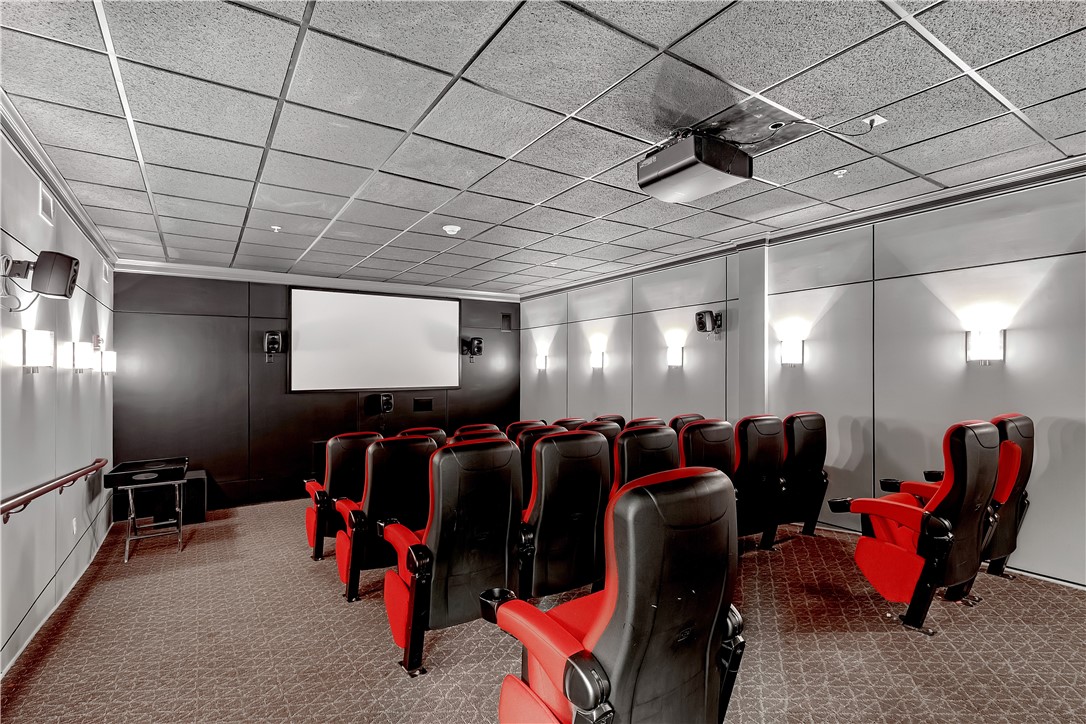 1000 Place 125 & S318