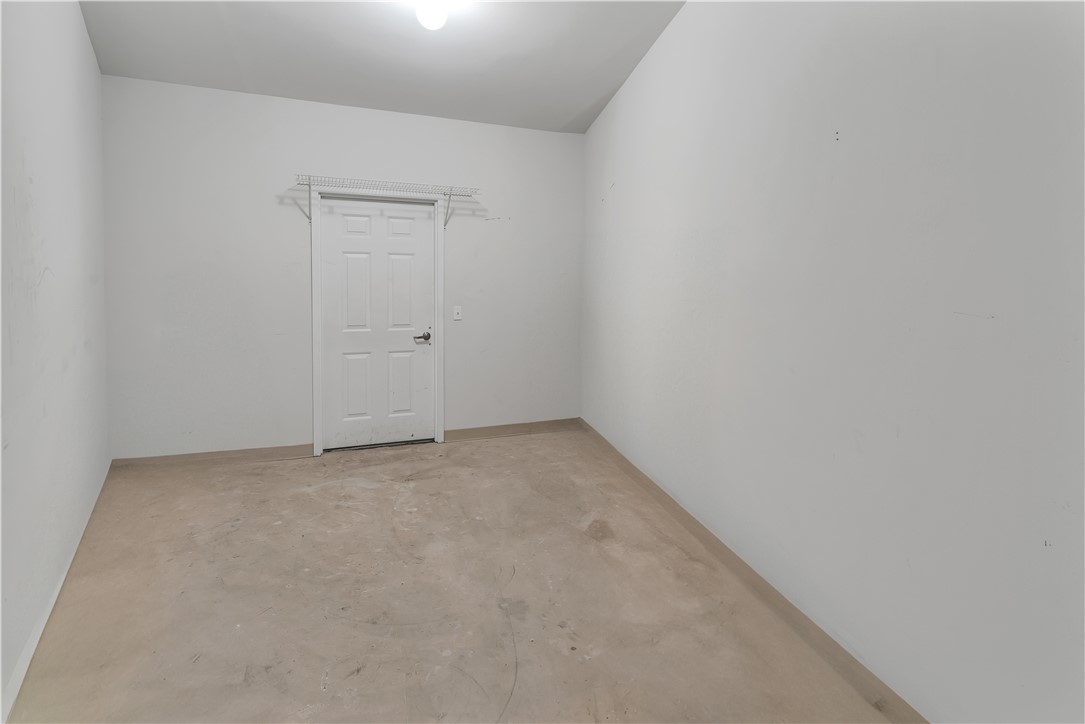 1000 Place 125 & S318