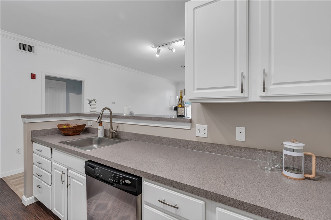 1000 Place 125 & S318