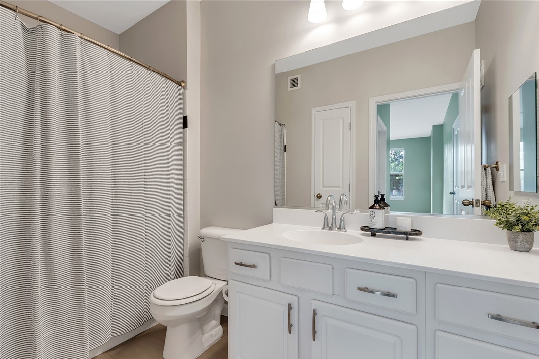 1000 Place 125 & S318