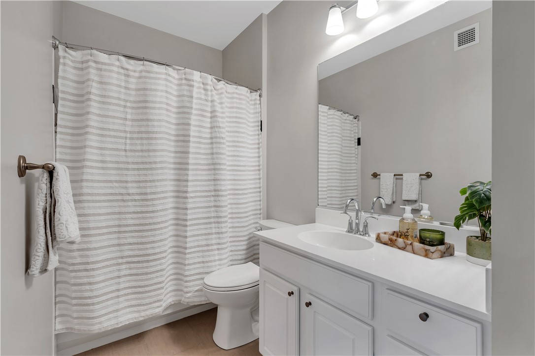 1000 Place 125 & S318