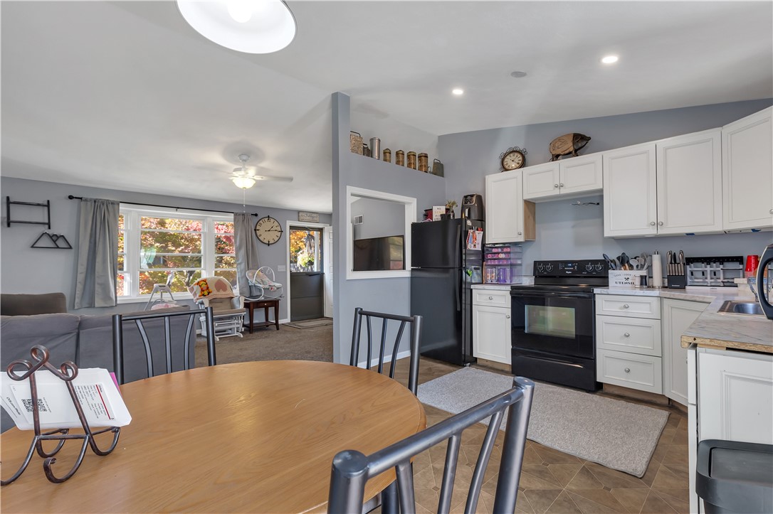 210 Pinegrove Avenue