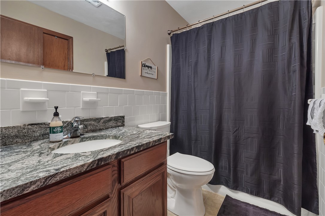 210 Pinegrove Avenue