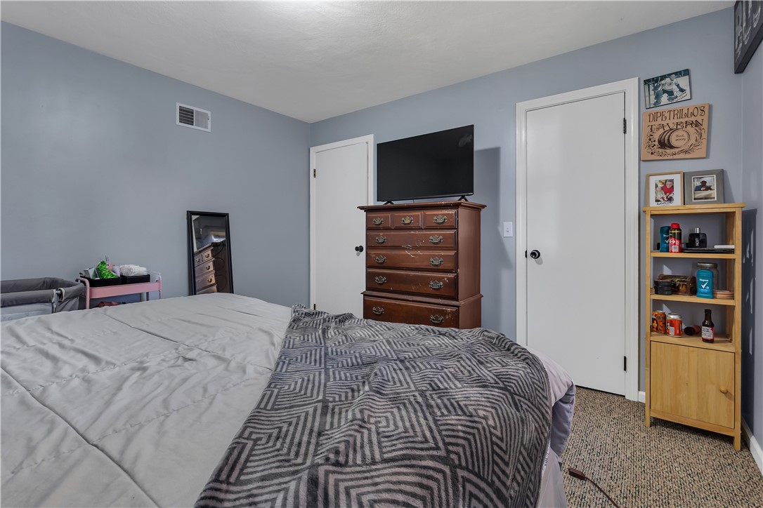 210 Pinegrove Avenue