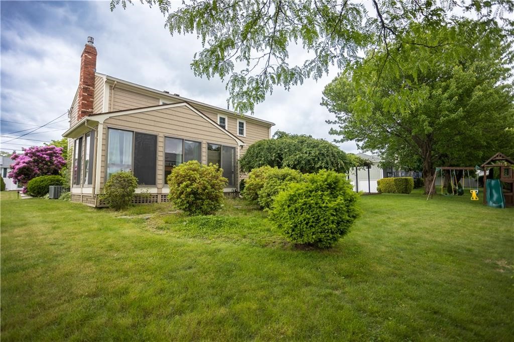 24 Carriage Way