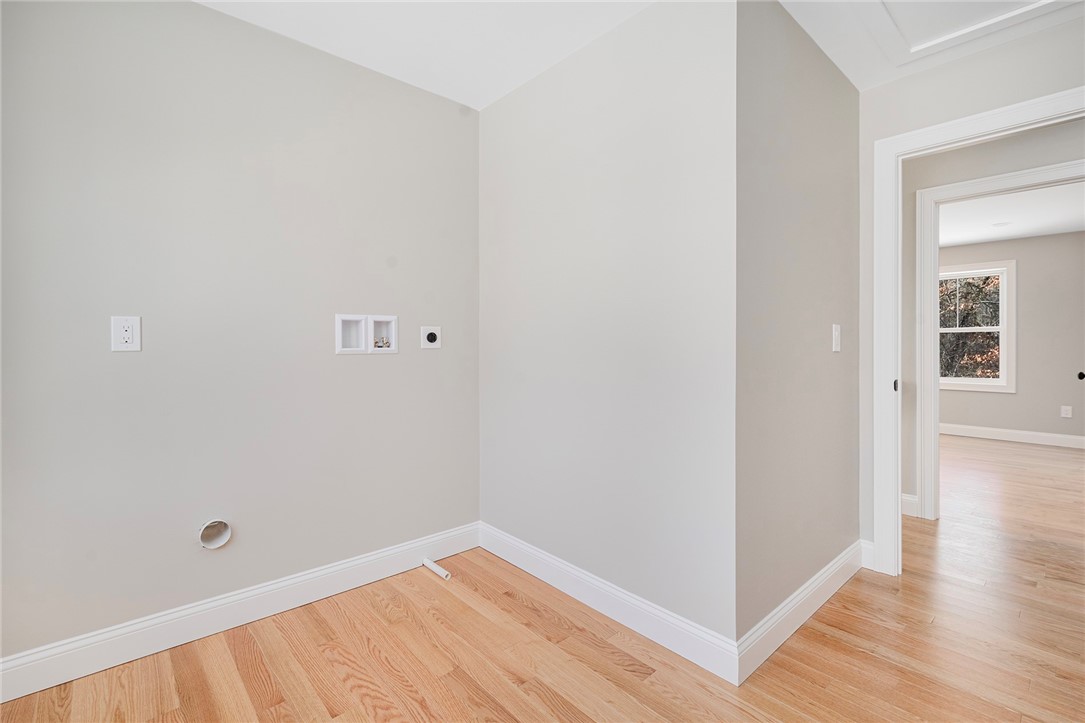 109 Sawdy Pond Avenue