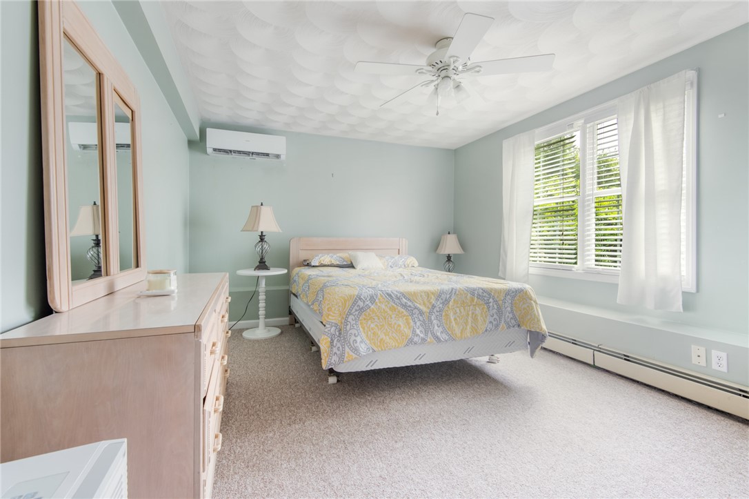 92 Palm Beach Avenue