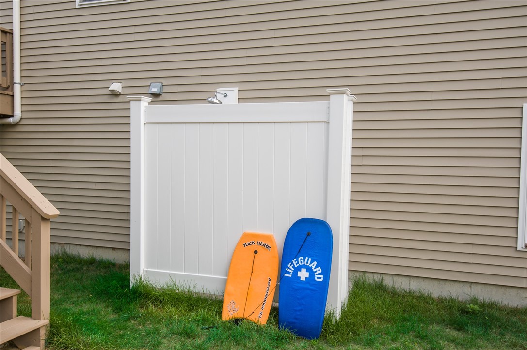 92 Palm Beach Avenue