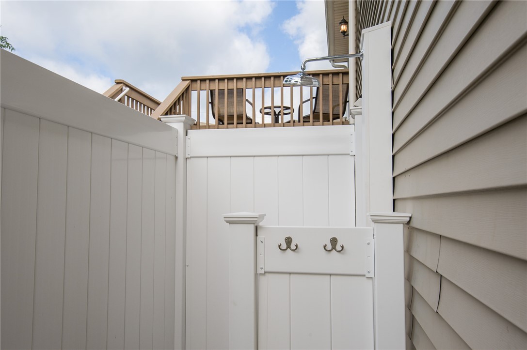 92 Palm Beach Avenue