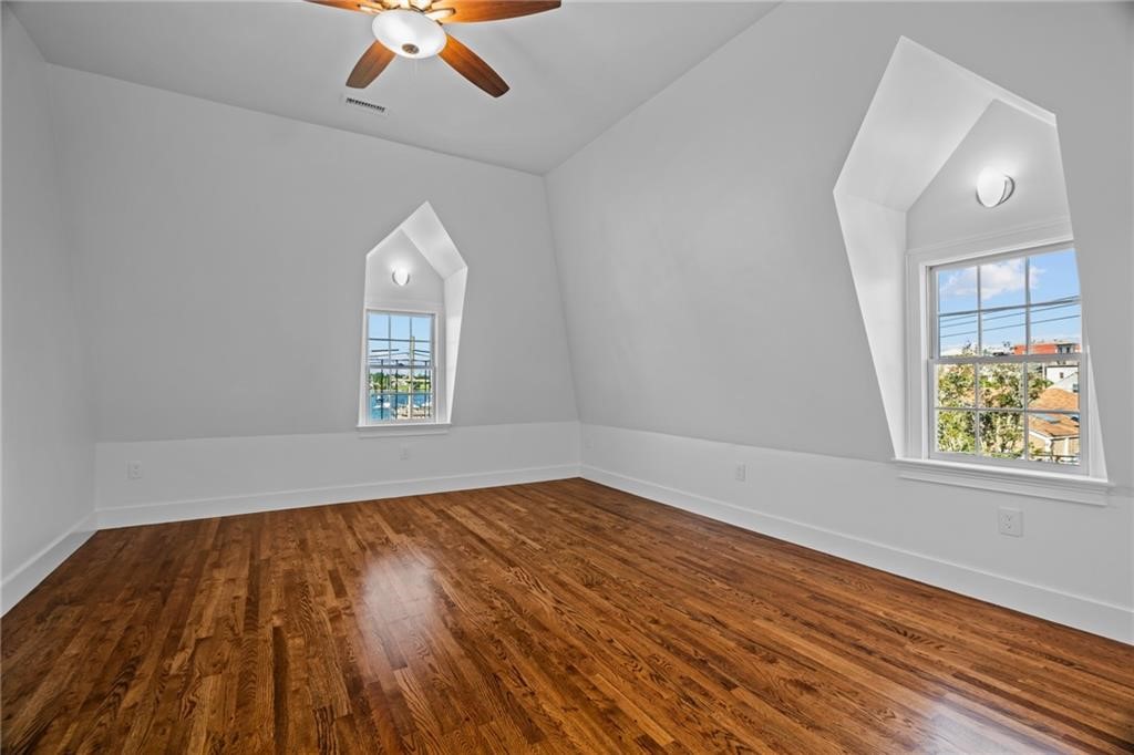 18 State Street 4 (2nd Floor West)