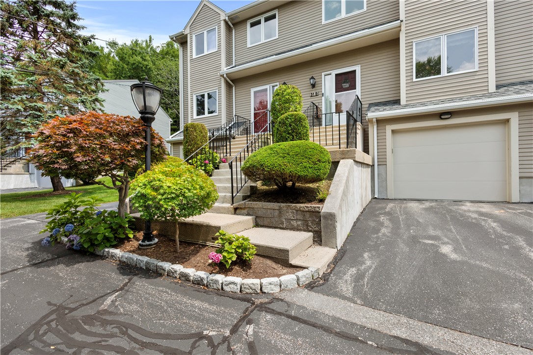 31 Waterview Drive B