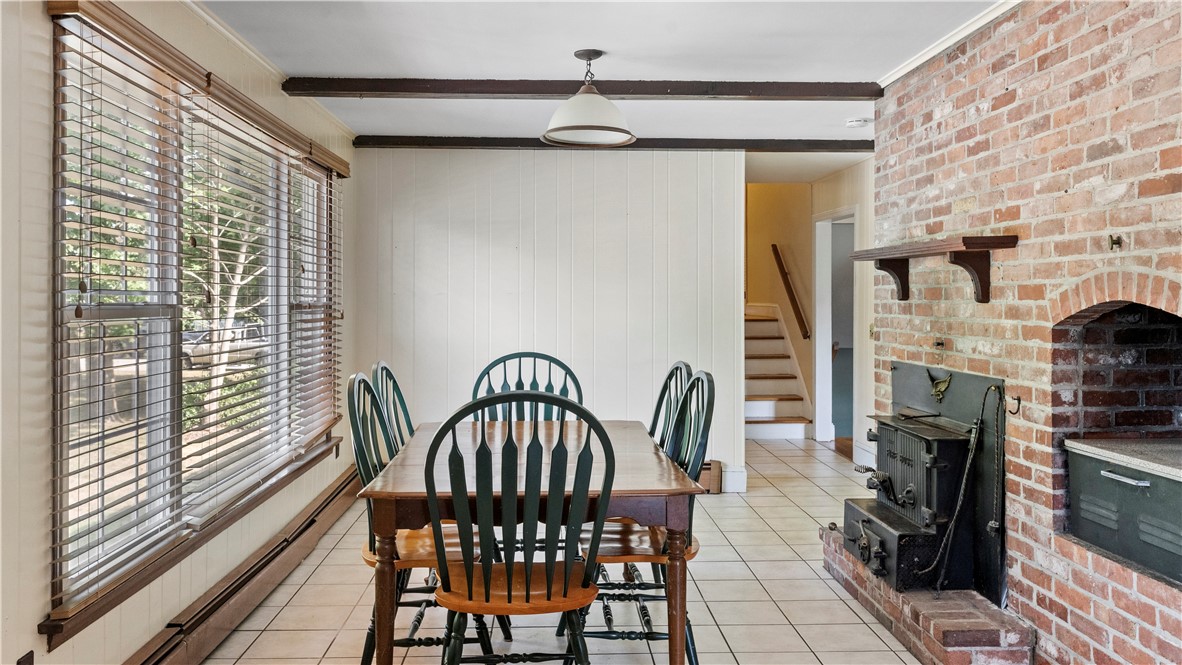 5 Fishing Cove Road