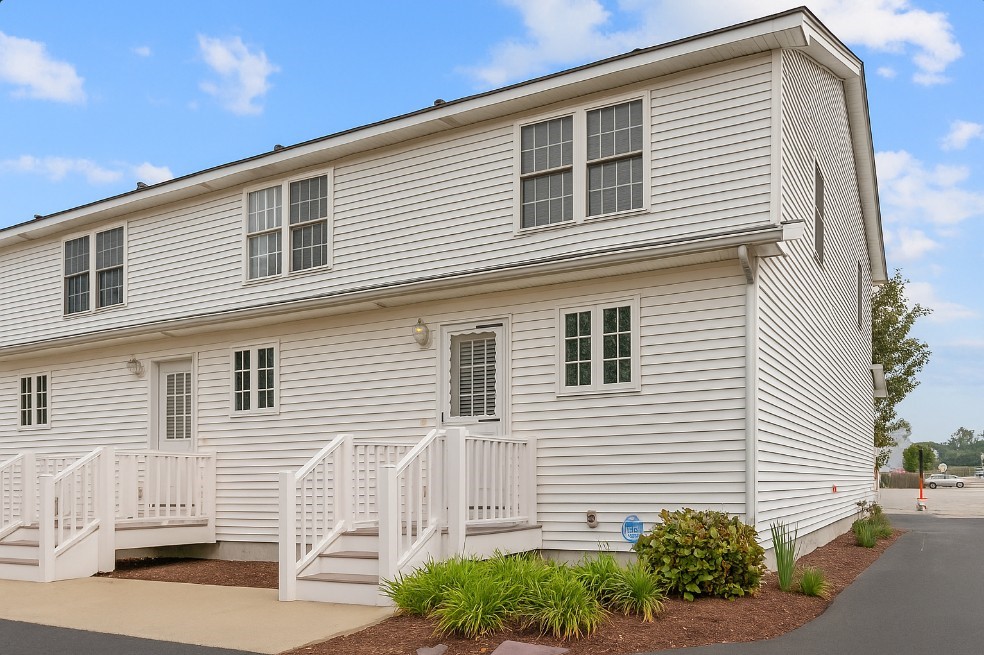 136 Samuel Avenue 136