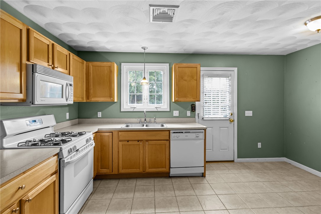 136 Samuel Avenue 136