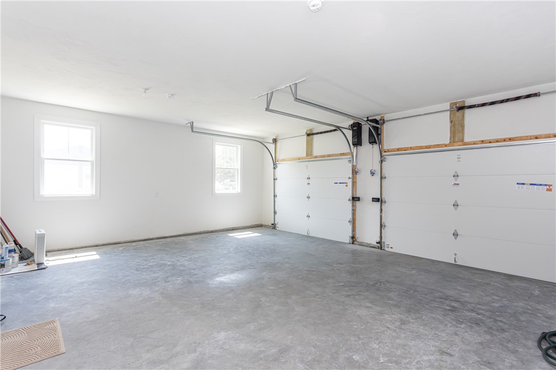 10 Mount Hope Avenue