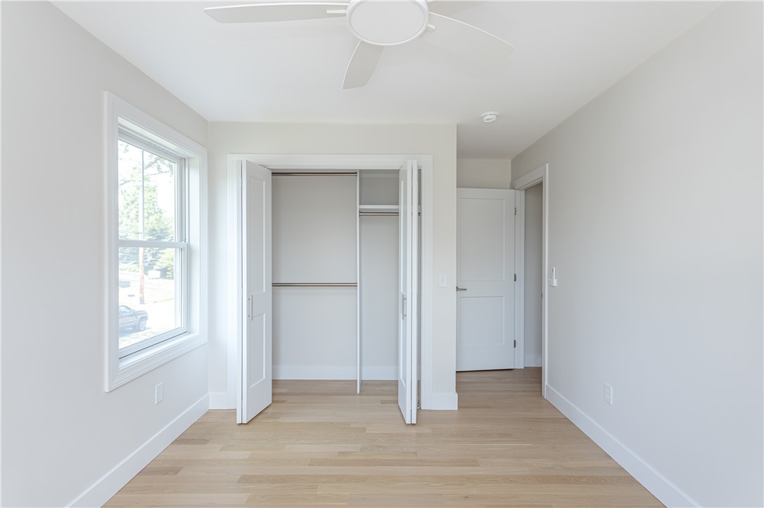 10 Mount Hope Avenue