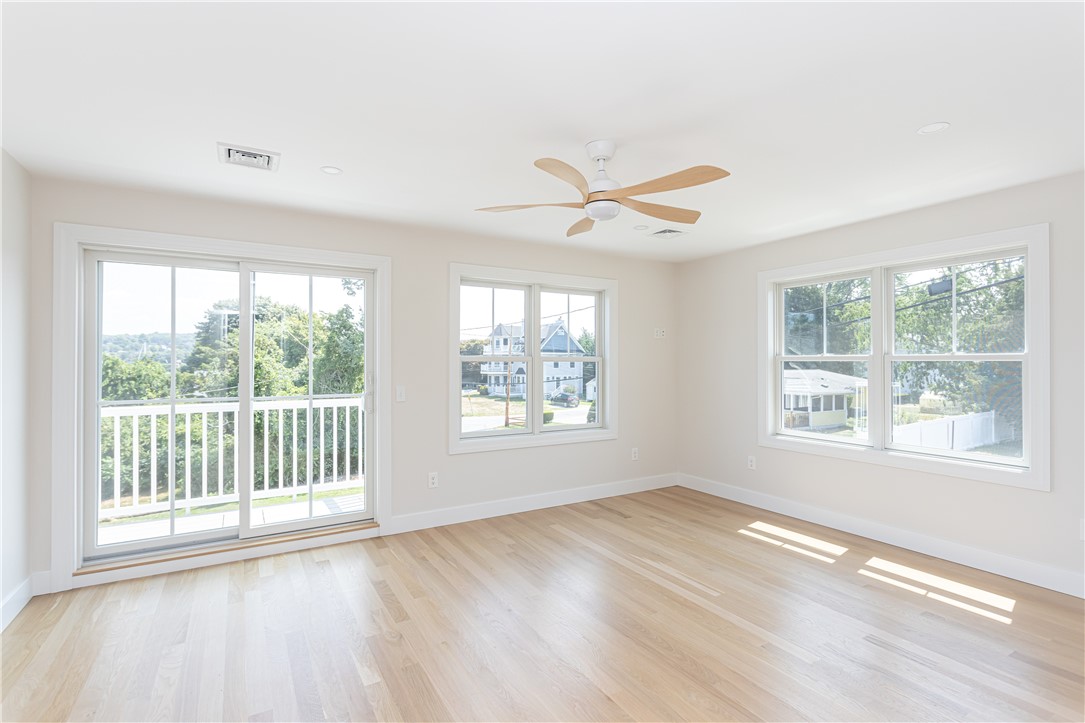 10 Mount Hope Avenue