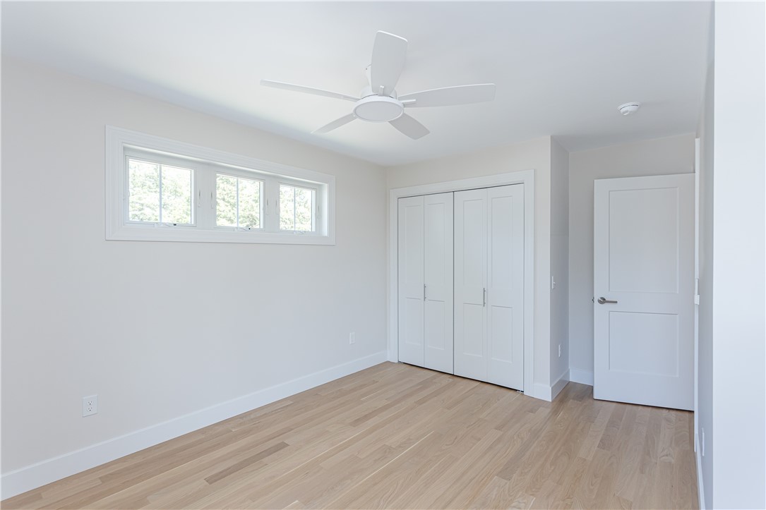 10 Mount Hope Avenue