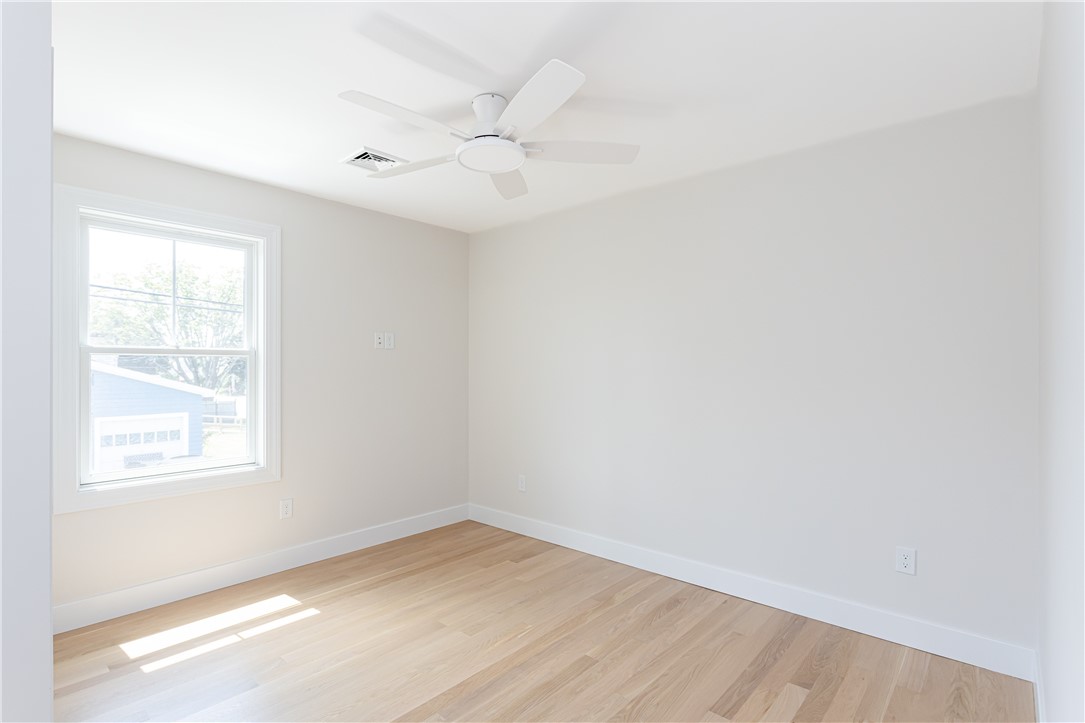 10 Mount Hope Avenue