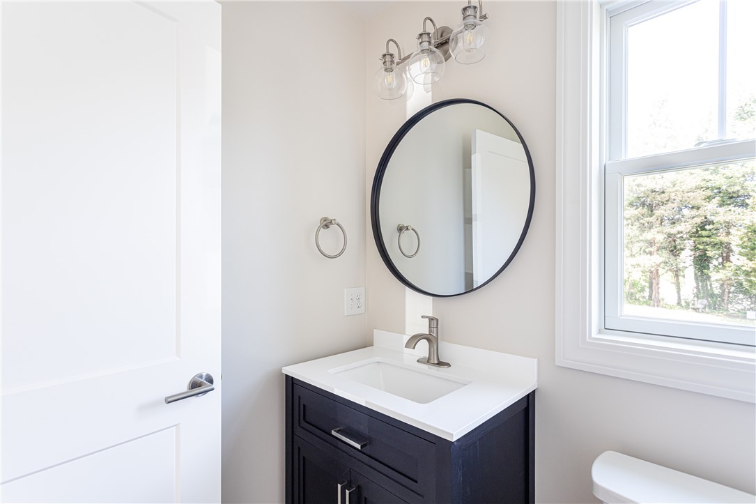 10 Mount Hope Avenue