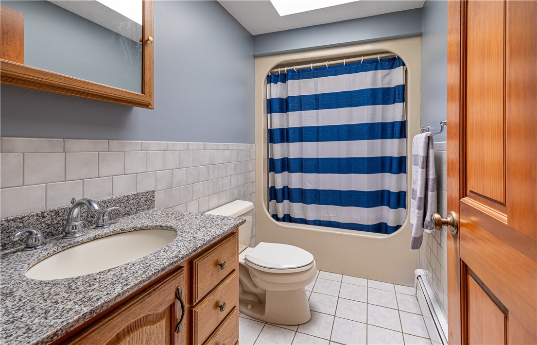 1846 East Wallum lake Road