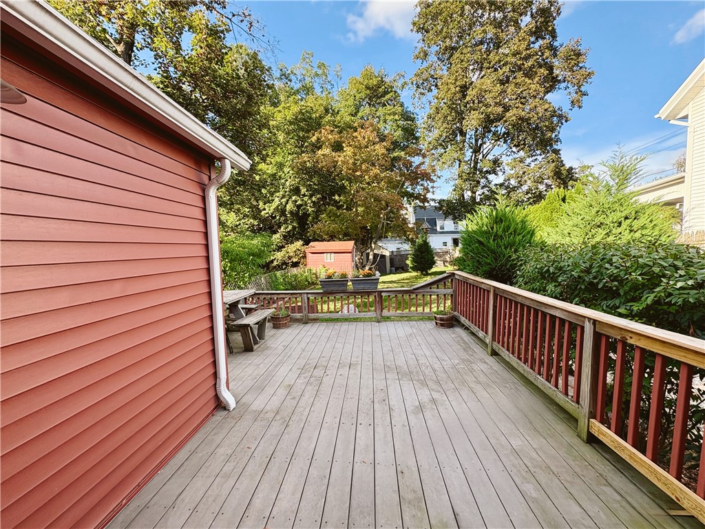 1058 Smithfield Avenue