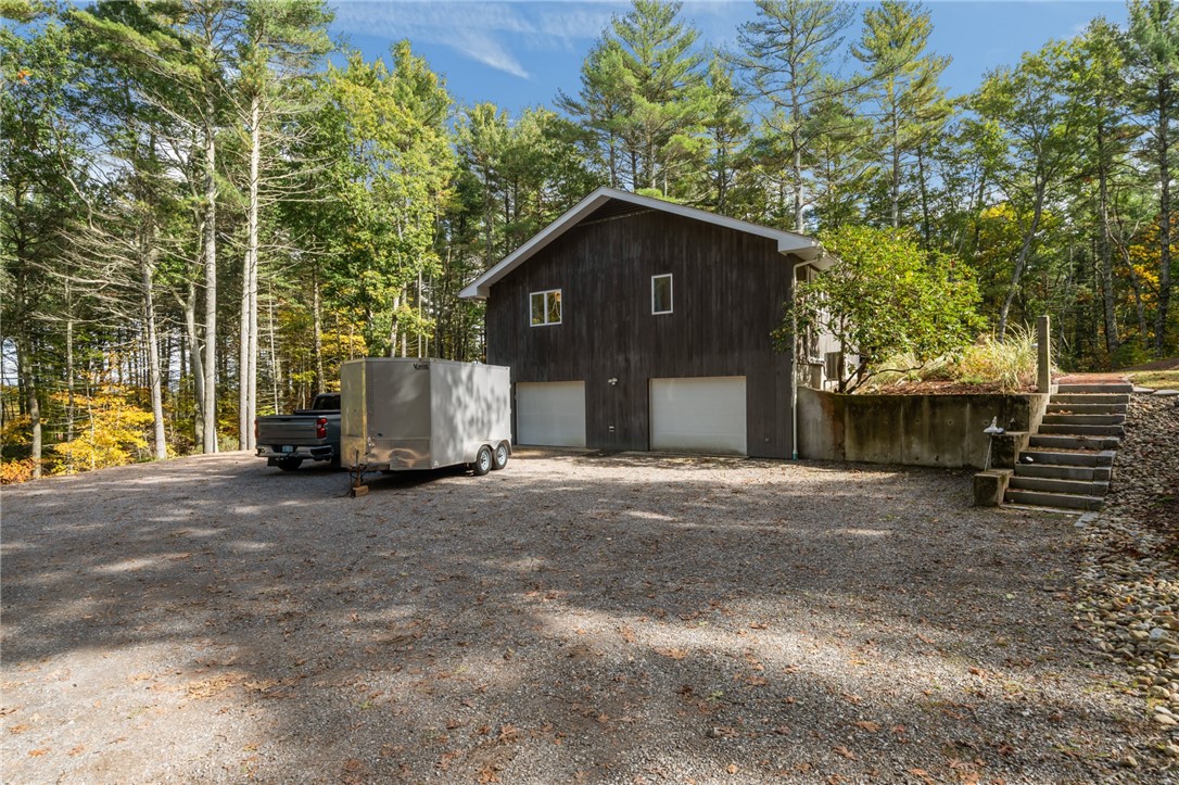 33 Slavin Path