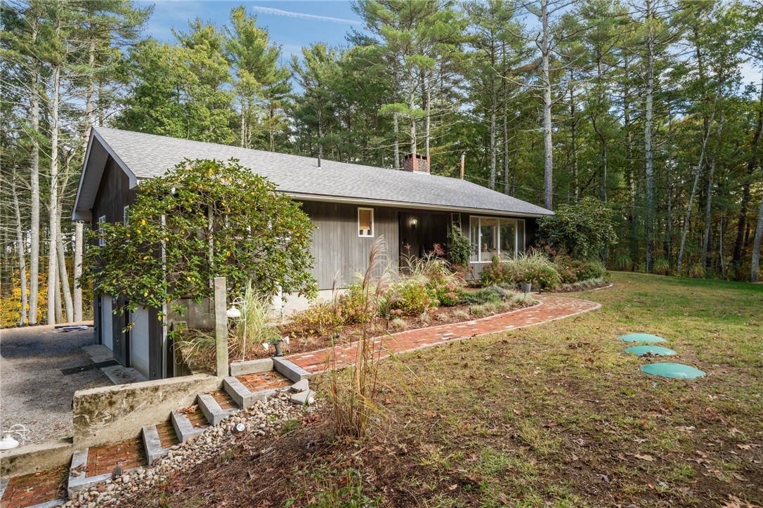 33 Slavin Path