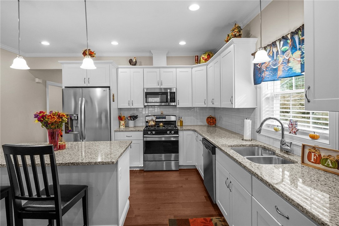 550 Wakefield Street 3