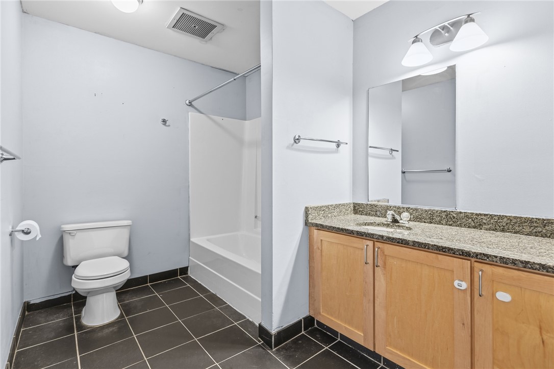 75 Eagle Street 2G