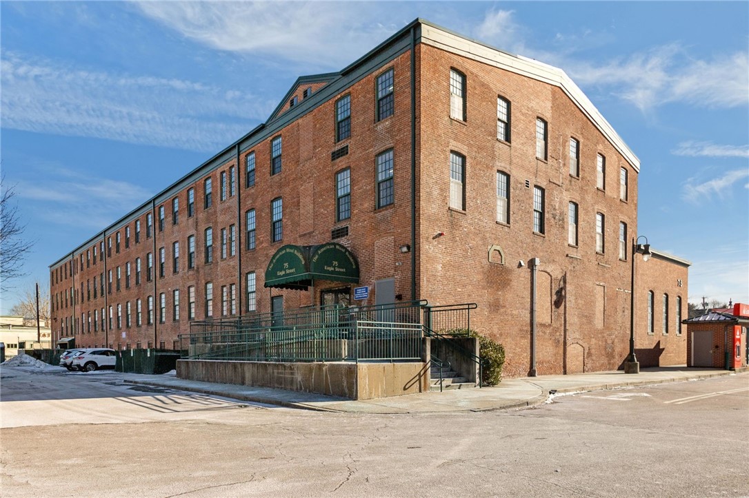 75 Eagle Street 2G