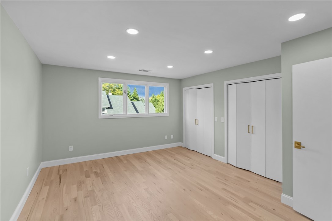 35 Bagy Wrinkle Cove