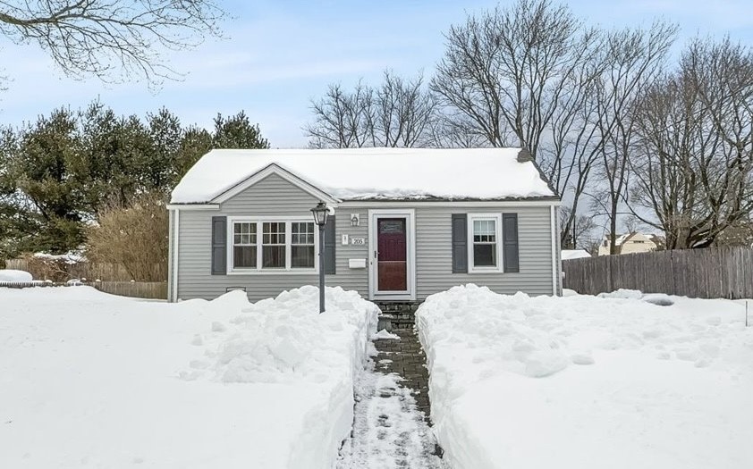 205 Payton Avenue