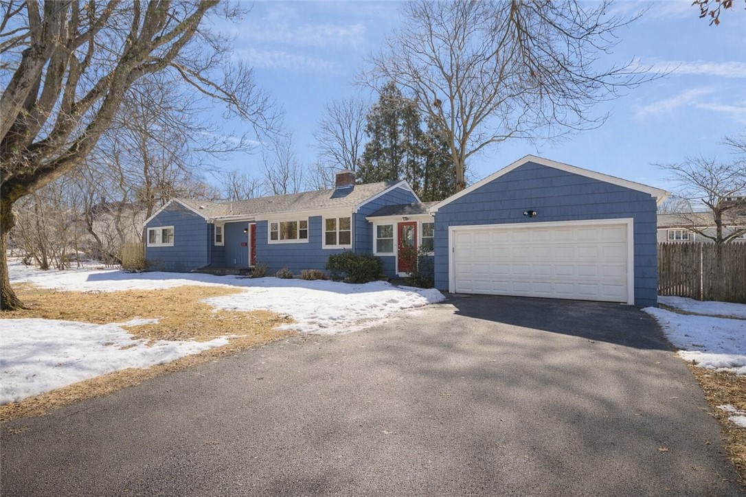 6 Conway Drive