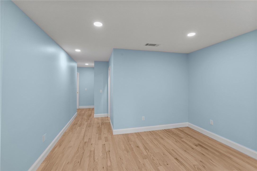 35 Bagy Wrinkle Cove