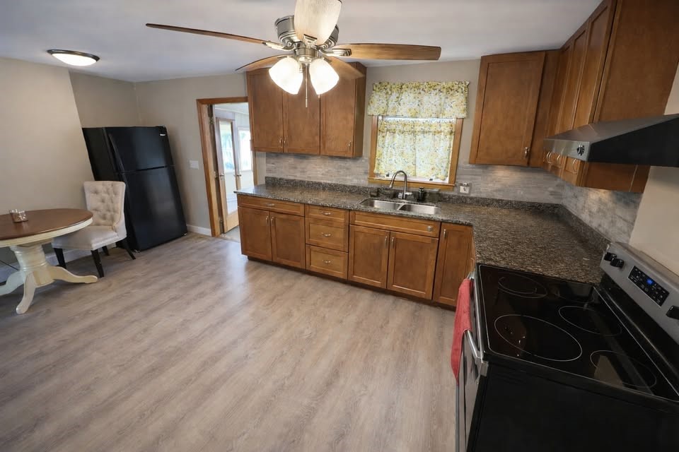 22 Overhill Road