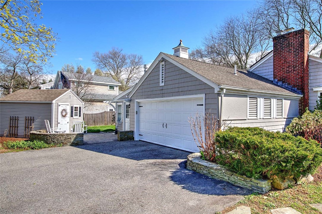 25 Belton Drive