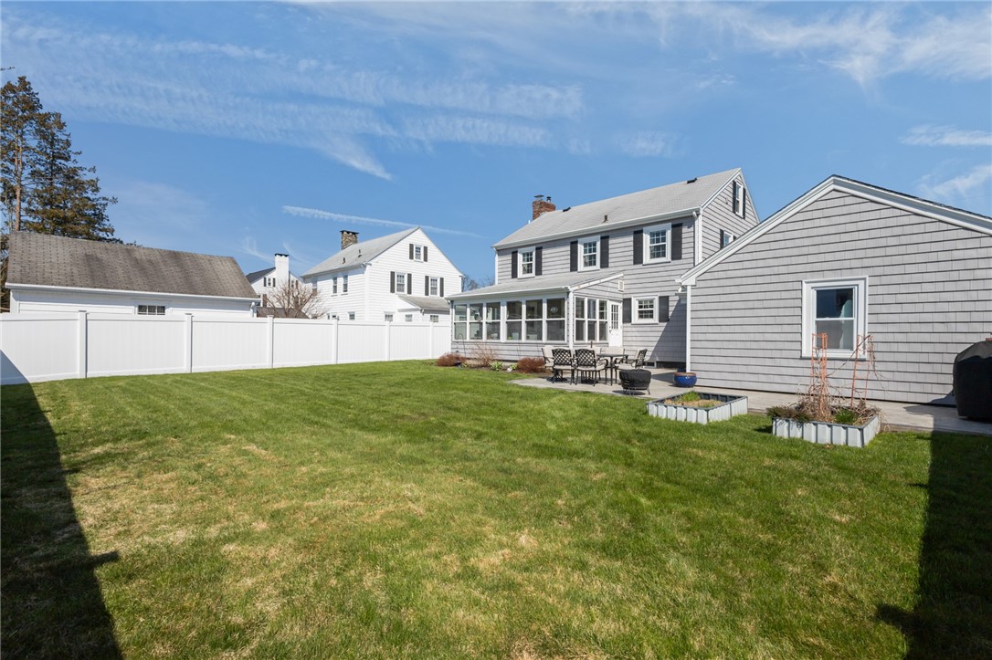 21 Belgrade Avenue