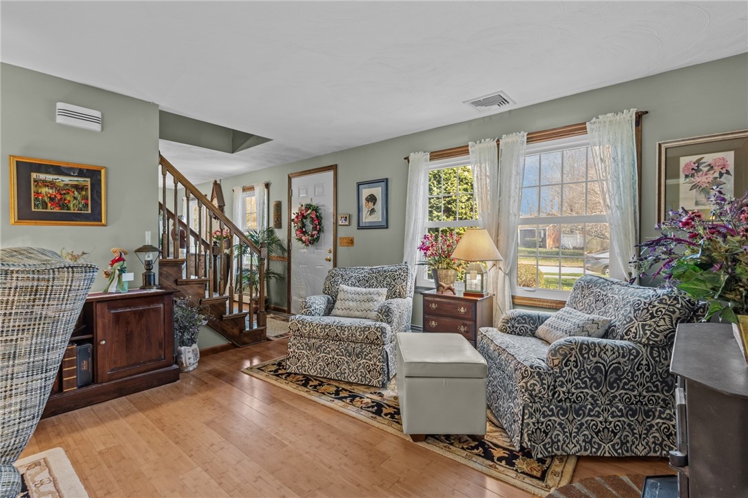 18 Sweetwater Drive