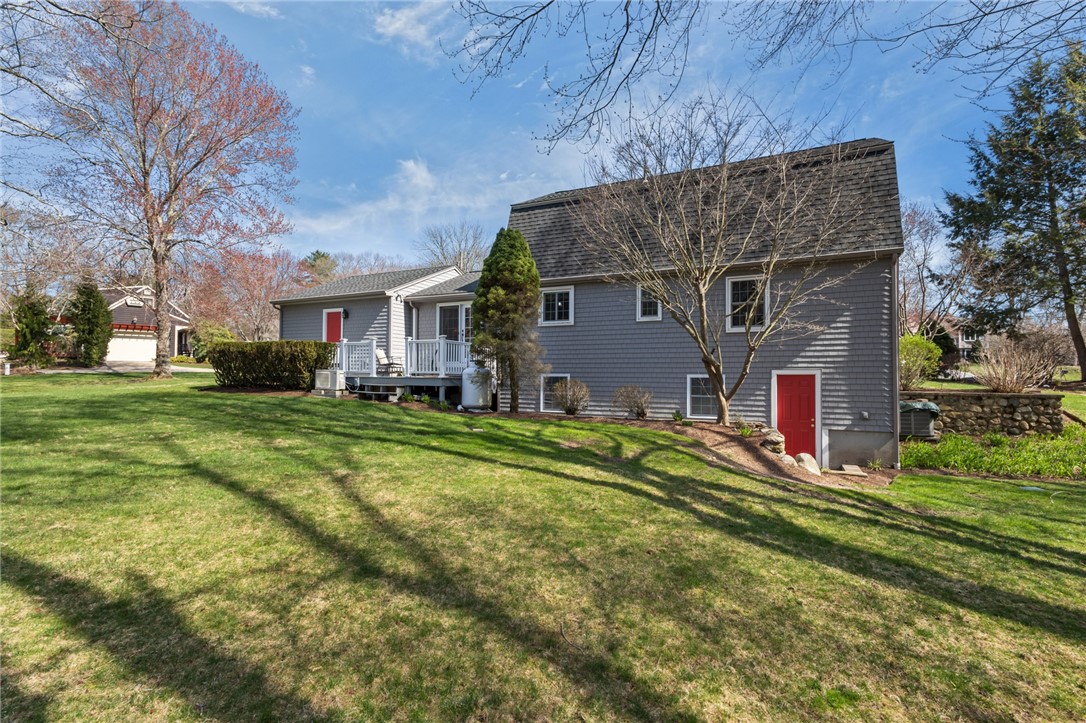 18 Sweetwater Drive