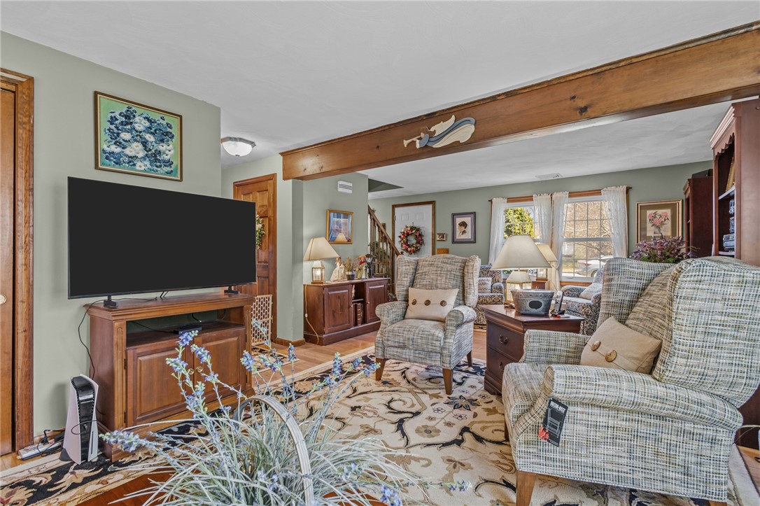 18 Sweetwater Drive