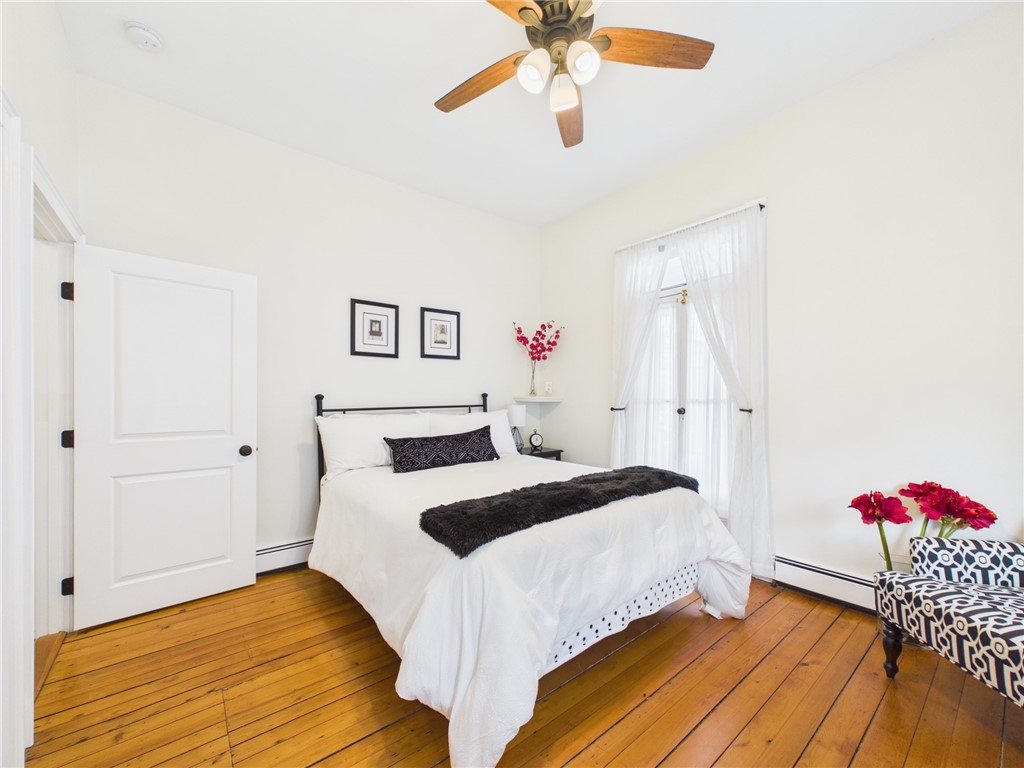 15 Narragansett Avenue 1