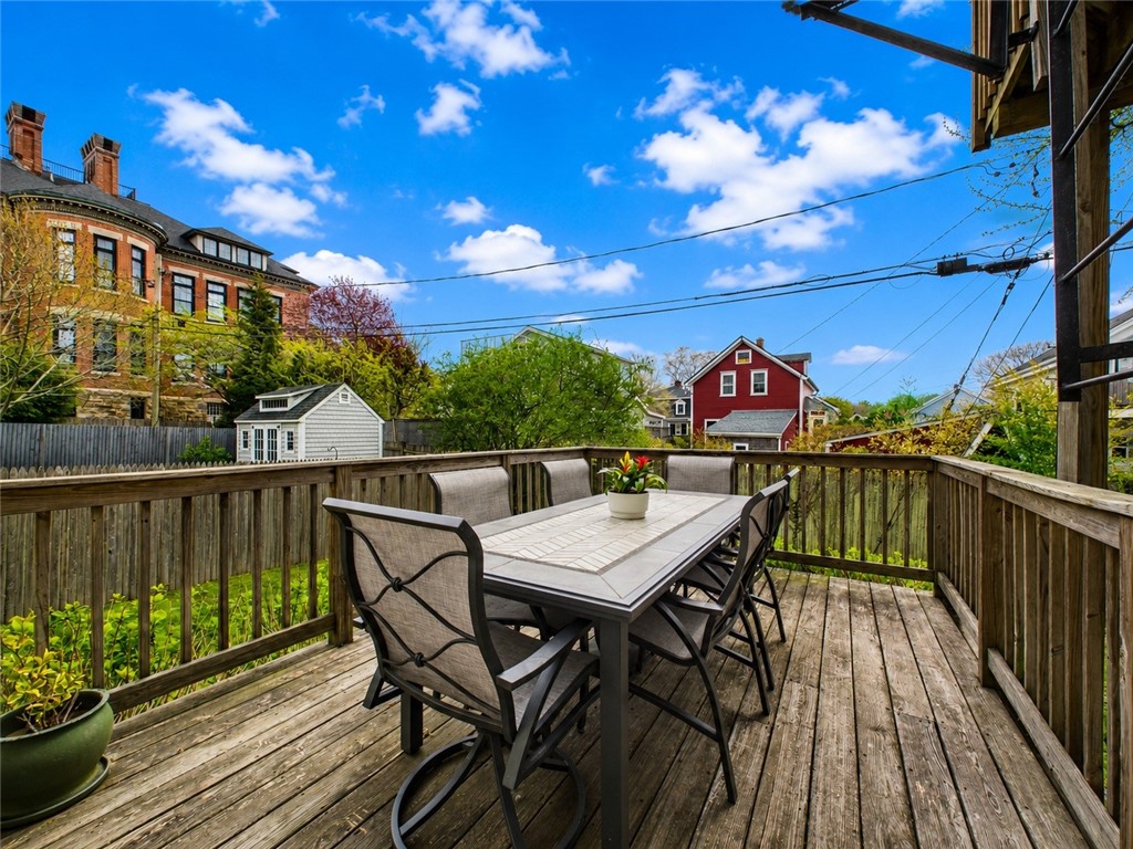 15 Narragansett Avenue 1