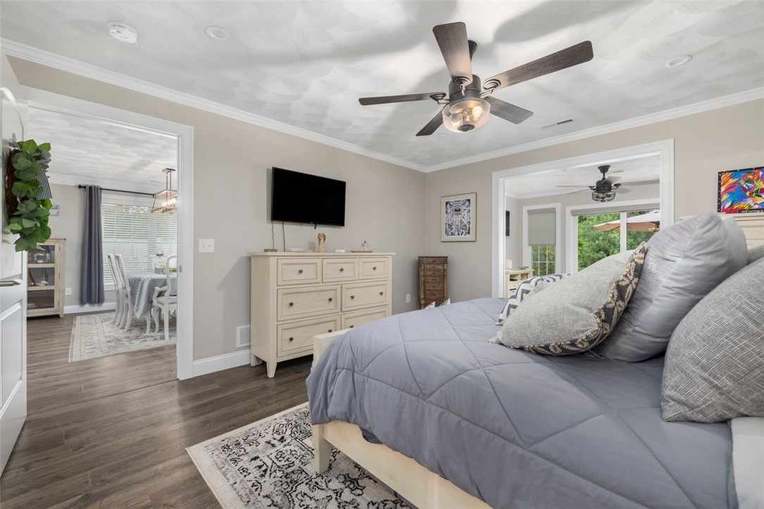 22 River's Edge Drive